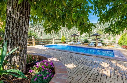 Montefrio Villa | 200 m² Villa ∙ 6 bedrooms ∙ 10 guests