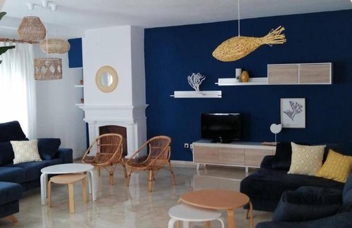 Calahonda House | 220 m² House ∙ 4 bedrooms ∙ 10 guests