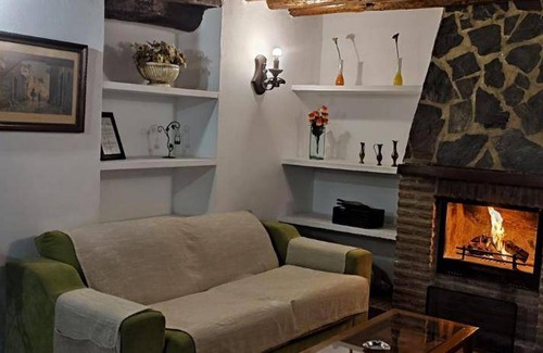 Pinos Puente House | 260 m² House ∙ 4 bedrooms ∙ 8 guests