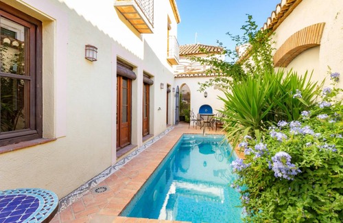 Pinos del Valle Villa | 283 m² Villa ∙ 5 bedrooms ∙ 10 guests