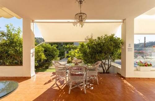 Conchar House | 290 m² House ∙ 6 bedrooms ∙ 14 guests