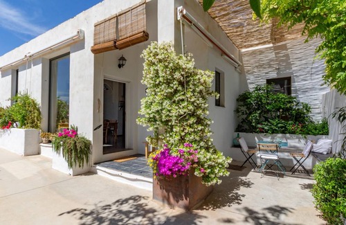 Niguelas Cottage | 296 m² Cabin ∙ 2 bedrooms ∙ 4 guests