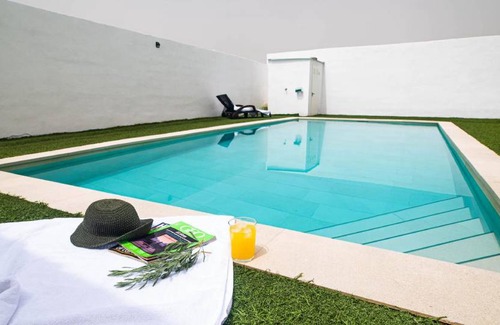 Padul House | 300 m² House ∙ 6 bedrooms ∙ 13 guests