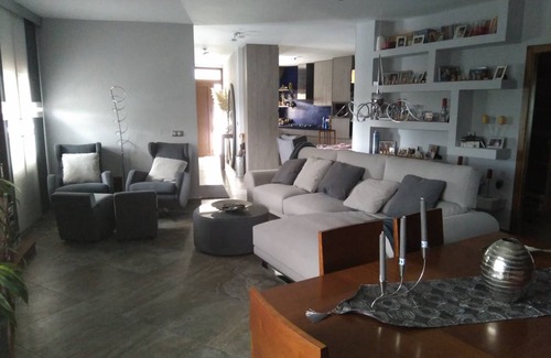 Baza Villa | 300 m² Villa ∙ 4 bedrooms ∙ 11 guests