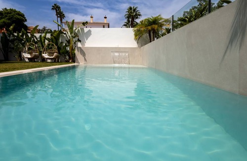 Motril Villa | 322 m² Villa ∙ 5 bedrooms ∙ 7 guests