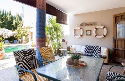 Padul Villa | 331 m² Villa ∙ 7 bedrooms ∙ 13 guests