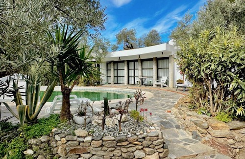 Orgiva House | 336 m² House ∙ 5 bedrooms ∙ 9 guests