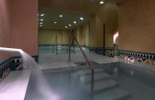 Carretera de la Sierra Hotel | 35 m² Hotel ∙ 127 guests