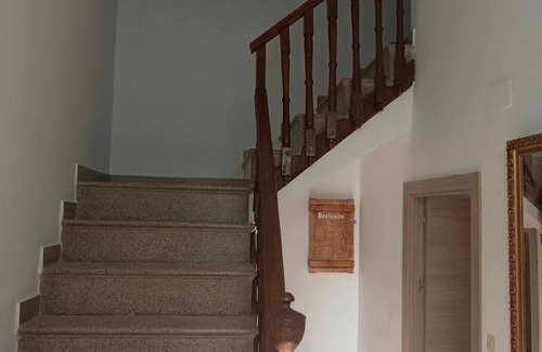 Freila House | 350 m² House ∙ 10 bedrooms ∙ 18 guests