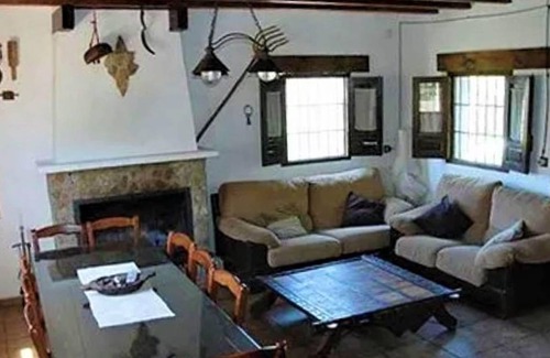Serval House | 380 m² House ∙ 9 bedrooms ∙ 24 guests