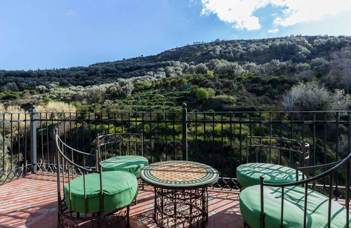 El Valle Villa | 393 m² Villa ∙ 5 bedrooms ∙ 11 guests