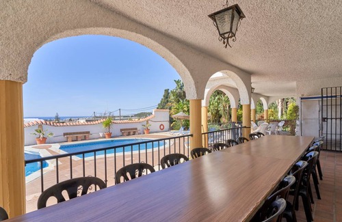 Motril House | 400 m² House ∙ 8 bedrooms ∙ 26 guests