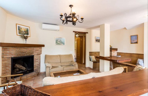 Padul Cottage | 478 m² Cabin ∙ 5 bedrooms ∙ 16 guests