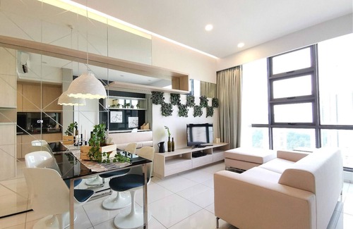 Bukit Bintang Apartment | 5 min Walk to Night Market, Train Station (H)