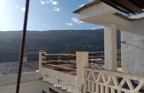 Bubion Apartment | 50 m² Apartment ∙ 1 bedroom ∙ 3 guests