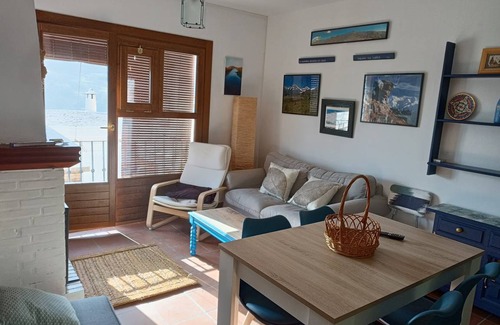 Bubion Apartment | 50 m² Apartment ∙ 1 bedroom ∙ 3 guests