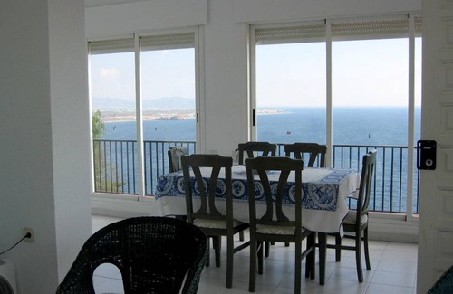 Salobrena House | 500 m² Farmhouse ∙ 2 bedrooms ∙ 6 guests