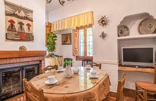 Tocon House | 579 m² House ∙ 6 bedrooms ∙ 14 guests