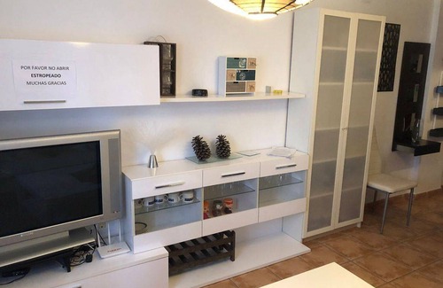 Velez de Benaudalla Apartment | 58 m² Apartment ∙ 1 bedroom ∙ 4 guests