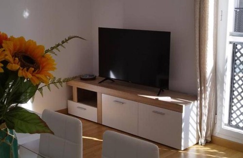 Fuente Vaqueros Apartment | 65 m² Apartment ∙ 1 bedroom ∙ 4 guests