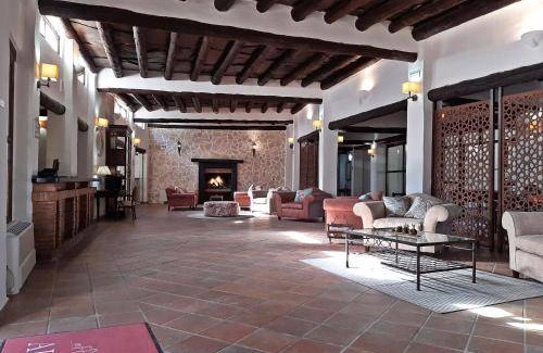 Busquistar Hotel | 67 m² Hotel ∙ 2 bedrooms ∙ 127 guests