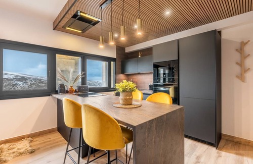 Pradollano Apartment | 70 m² Apartment ∙ 2 bedrooms ∙ 5 guests
