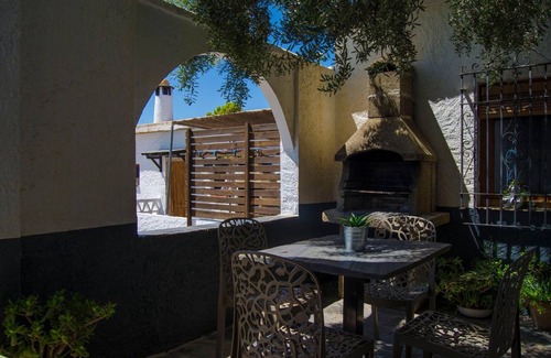 Nechite House | 73 m² House ∙ 2 bedrooms ∙ 5 guests
