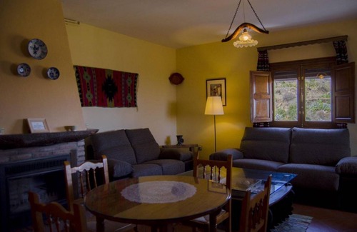 Nechite House | 73 m² House ∙ 2 bedrooms ∙ 5 guests