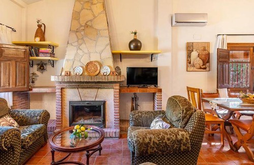 Niguelas House | 75 m² House ∙ 4 bedrooms ∙ 10 guests