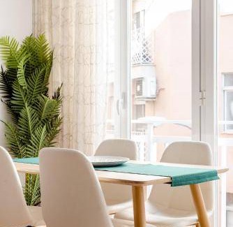 Figares Apartment | 80 m² Apartment ∙ 4 bedrooms ∙ 9 guests