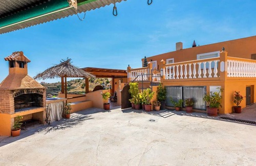 Itrabo House | 80 m² House ∙ 2 bedrooms ∙ 4 guests