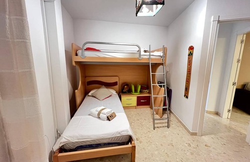 Torrenueva Apartment | 83 m² Apartment ∙ 3 bedrooms ∙ 5 guests