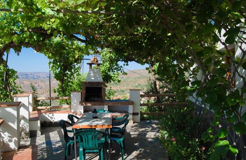 Nechite House | 83 m² House ∙ 3 bedrooms ∙ 8 guests