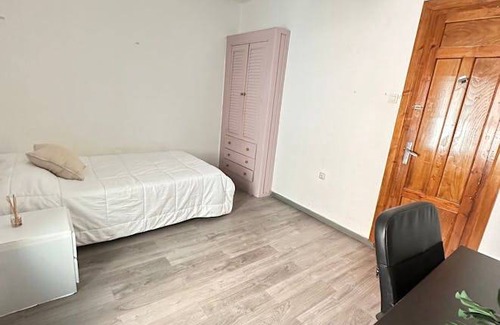 Central District Resort | 85 m² Private room ∙ 1 bedroom ∙ 1 guest