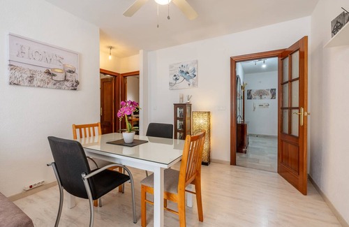 Churriana de la Vega Apartment | 90 m² Apartment ∙ 2 bedrooms ∙ 5 guests