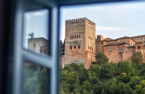 San Pedro Apartment | A Piece of Heaven Over the Alhambra
