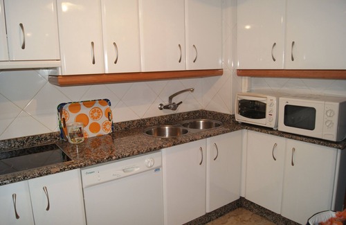 Velilla-Taramay Apartment | BIG LUXURIOUS FLAT WITH SEA VIEW UP TO SIX PEOPLE. WIFI.PARKING.BIKES