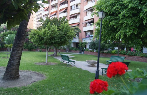 Velilla-Taramay Apartment | BIG LUXURIOUS FLAT WITH SEA VIEW UP TO SIX PEOPLE. WIFI.PARKING.BIKES