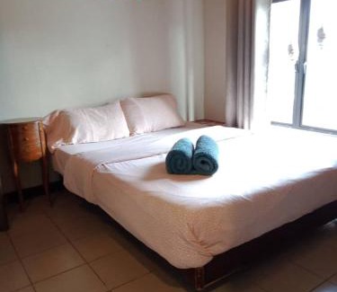 Chinatown Hostel | Birdnest Guesthouse, Gaia Rooftop Cafe