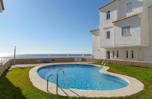Velilla-Taramay House | Casa Buenavista