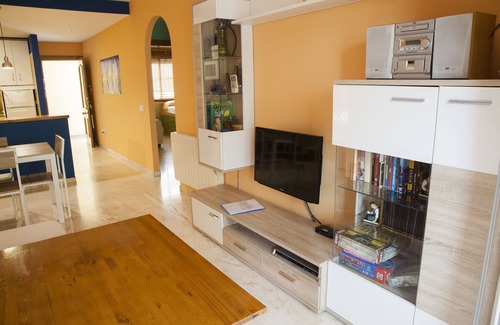 La Herradura Apartment | Charming apartment next to the beach and in the center of town