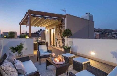 Central District Apartment | Chezmoihomes Plaza Nueva Luxury