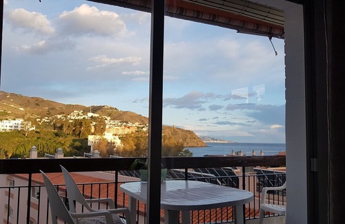 Velilla-Taramay Apartment | Costa Templada Beach