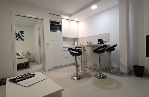 Central District Apartment | ecoSmart Apartments Living