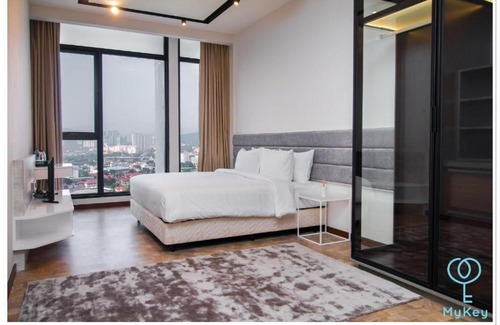 Kuala Lumpur House | Enjoy staycation in Expression EXiSM