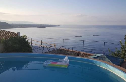 Salobrena Villa | Fantastic sea views, charming villa, heated pool.