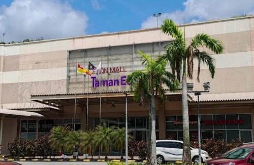 Seri Kembangan Apartment | Grand Comfort Seri Kembangan