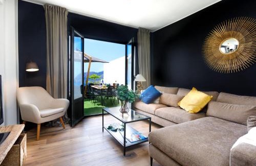 La Herradura House | Holiday Home Creativo by Interhome