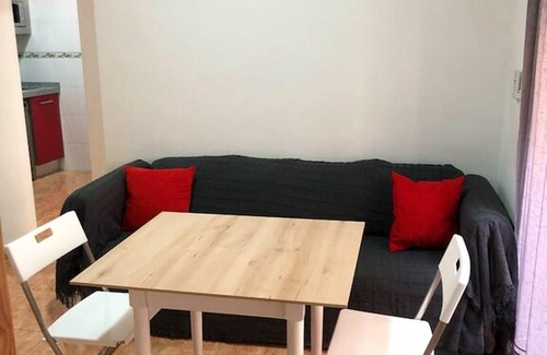 Albaicin Apartment | Homerez last minute deal - Beautiful apartment in Granada