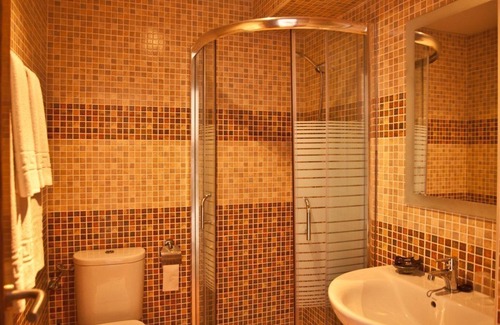 Salobrena Hostel | Hostal Palomares
